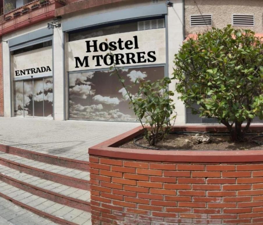 Hostel M Torres Мадрид Екстериор снимка
