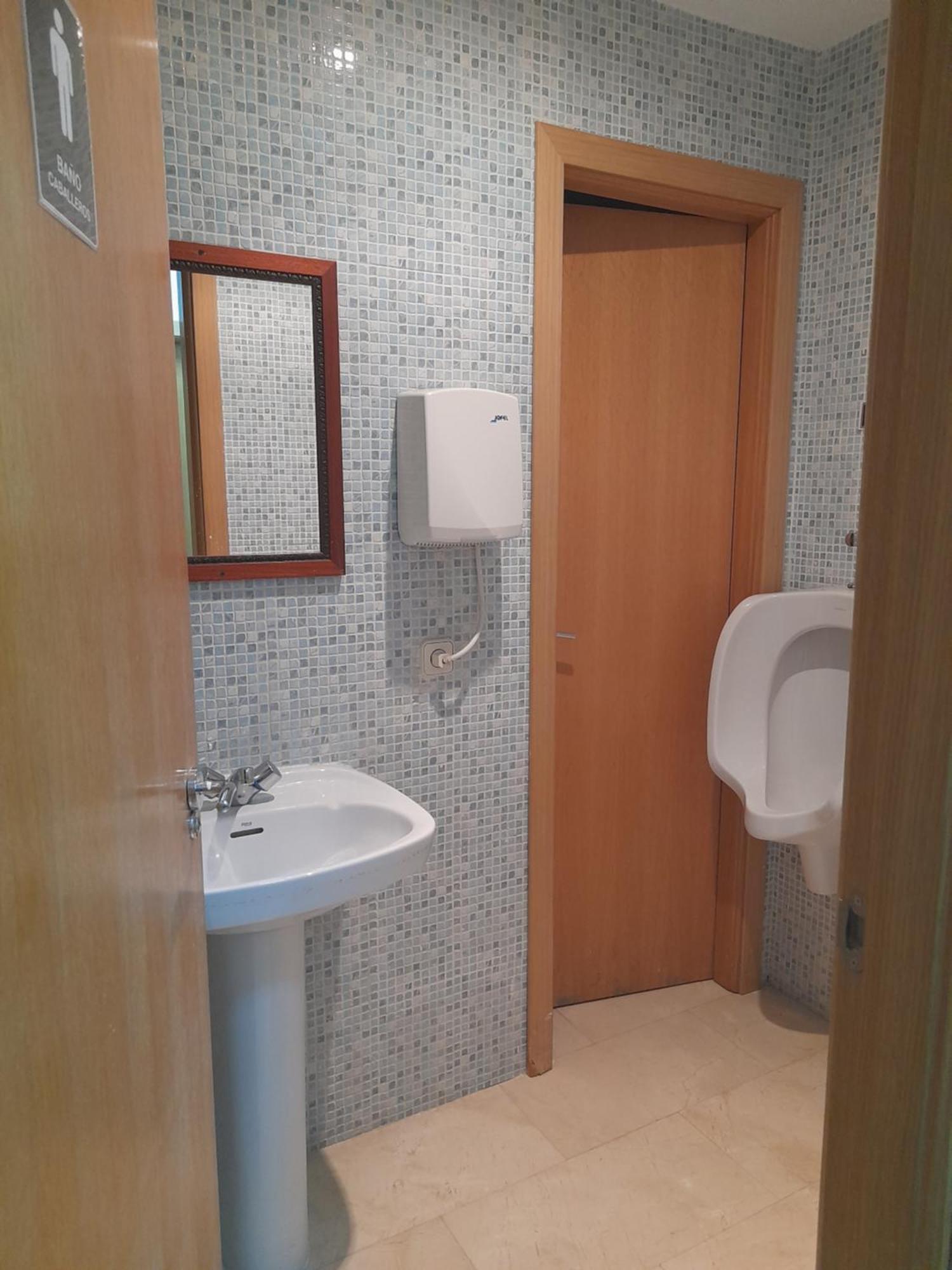 Hostel M Torres Мадрид Екстериор снимка