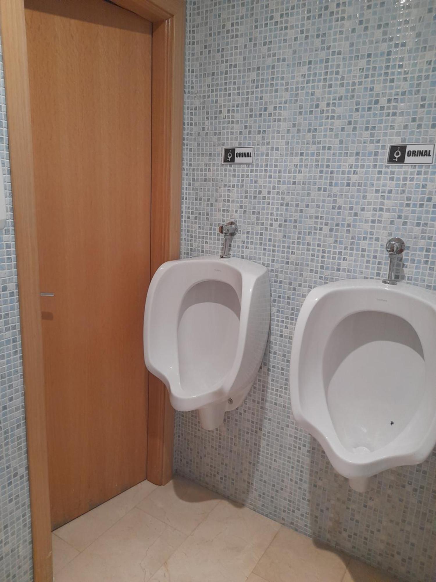 Hostel M Torres Мадрид Екстериор снимка